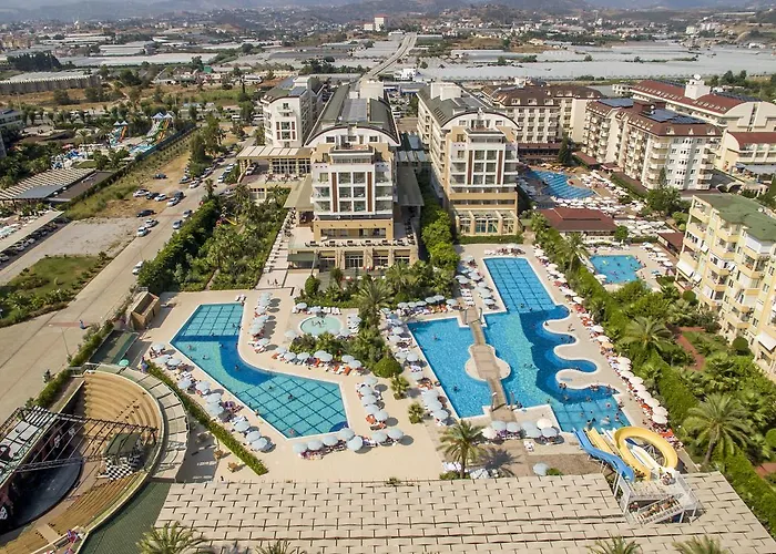 Hedef Resort Hotel Alanya